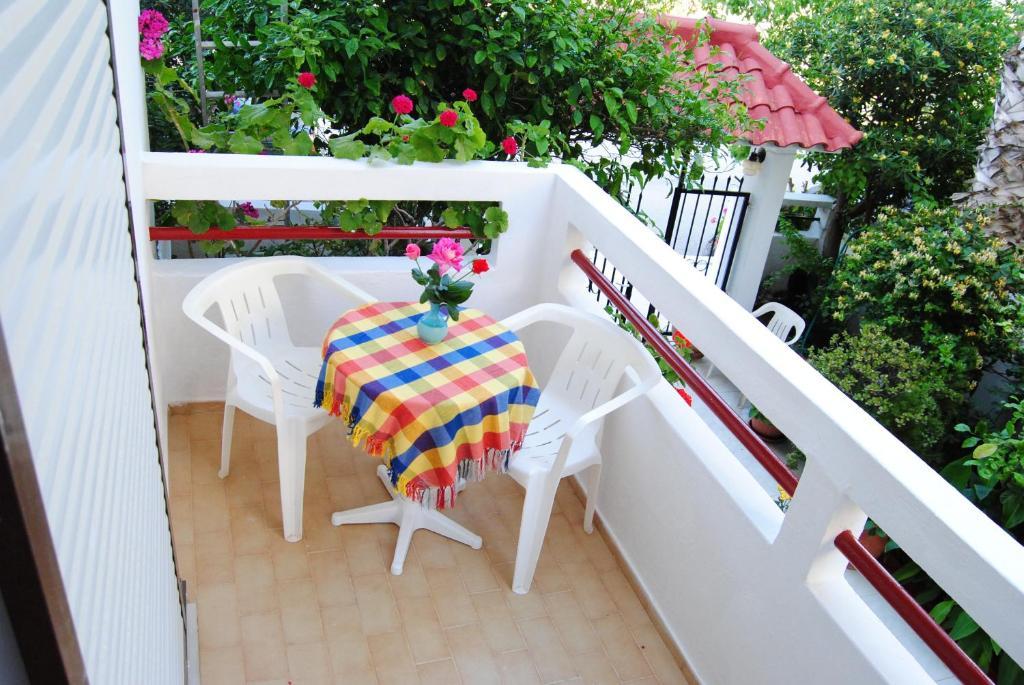 Stergia Apartments Kardamena  Exterior photo